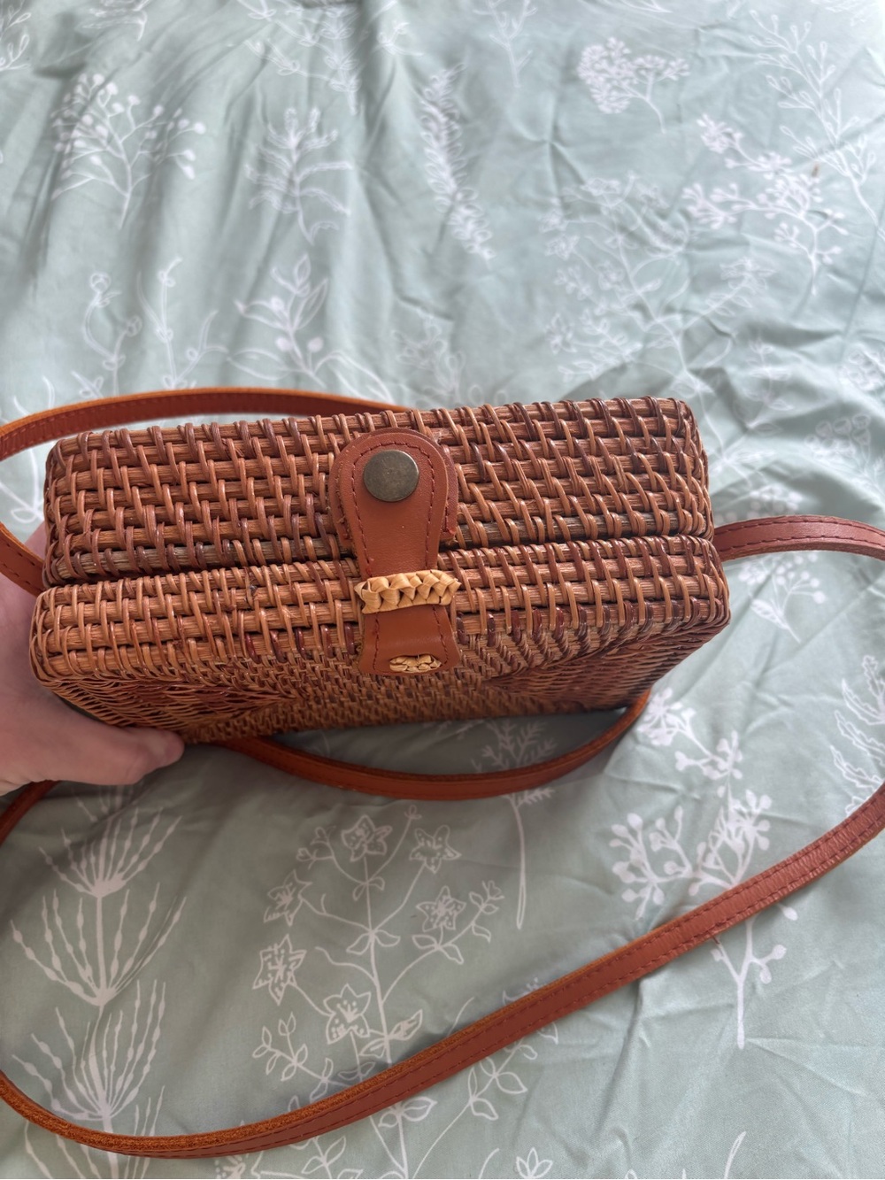 Brown Woven Crossbody Bag with Leather Strap - Picture 4 of 8